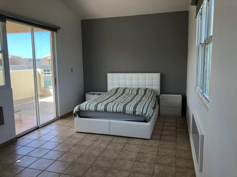 Haudimar Ph Beachfront Apt 4Br/3Bath Isabela Dış mekan fotoğraf